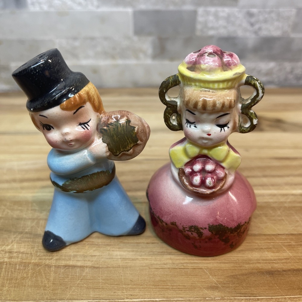 Vintage Enesco Winking Boy and Cupcake Girl Sweet Shop Kids‎ Salt Pepper Shakers